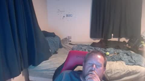 pecker40 online show from 18, 5, 2026