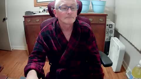 peepingmale online show from 8, 12, 2024