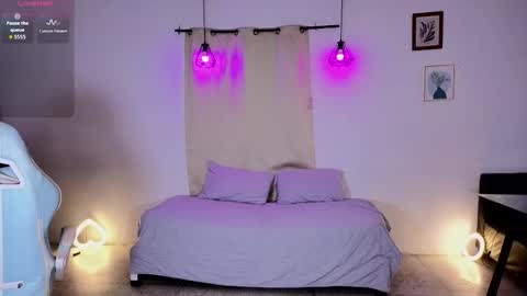 Snapshot of peggy_funn chatting on 22, 9, 2025 peggy-funn online show from 22, 9, 2025