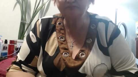 Snapshot of peggysoft chatting on 19, 10, 2025 PeggySoft online show from 19, 10, 2025