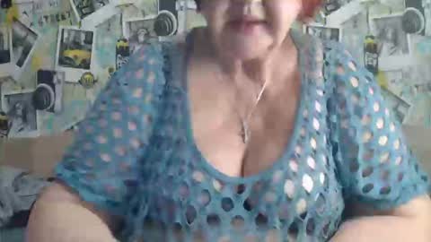 Snapshot of peggysoft chatting on 30, 11, 2025 PeggySoft online show from 30, 11, 2025