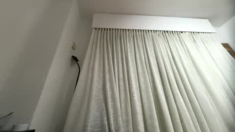 penebunny online show from 21, 12, 2025