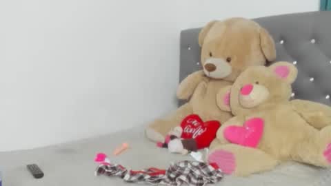 Snapshot of penelope_fox29 chatting on 13, 5, 2026 penelope_fox29 online show from 13, 5, 2026