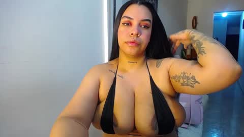 Snapshot of pennyomelons chatting on 13, 10, 2025 My onlyfans online show from 13, 10, 2025