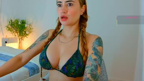 Hi Im Penelope  better vibrations  1111 online show from 9, 6, 2026