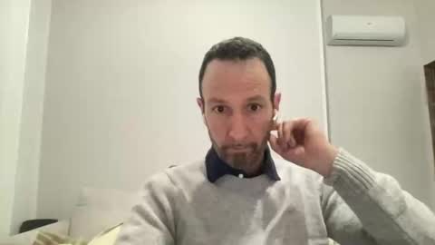 peppinslosqualo online show from 22, 2, 2025