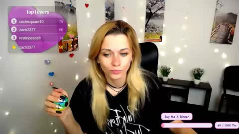 Mia online show from 4, 11, 2025