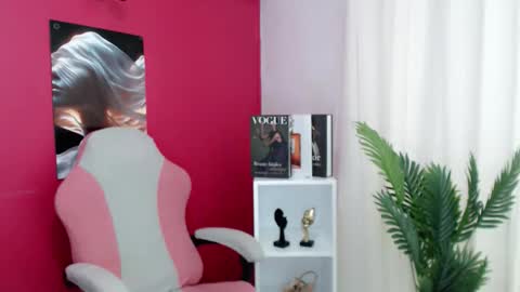 Snapshot of percycum_ chatting on 14, 2, 2026 call me percy online show from 14, 2, 2026