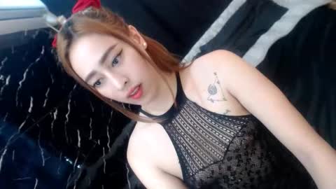 Snapshot of perfect_suckerqueen69 chatting on 25, 10, 2025 Sweet Gwen online show from 25, 10, 2025