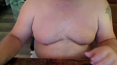 Snapshot of perfecto1957 chatting on 2, 12, 2024 perfecto1957 online show from 2, 12, 2024