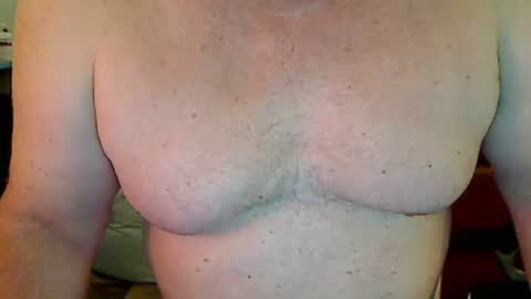 Snapshot of perfecto1957 chatting on 11, 1, 2025 perfecto1957 online show from 11, 1, 2025