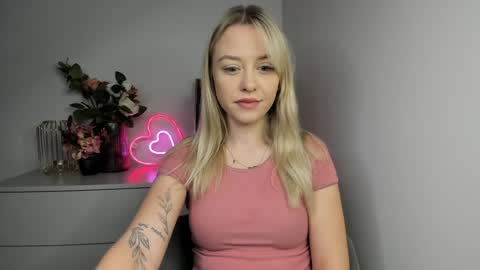 Snapshot of perfectxcindy chatting on 10, 1, 2025 Cindy online show from 10, 1, 2025