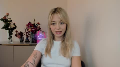 Snapshot of perfectxcindy chatting on 6, 3, 2025 Cindy online show from 6, 3, 2025