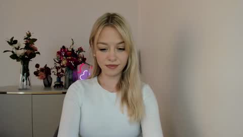 Snapshot of perfectxcindy chatting on 10, 3, 2025 Cindy online show from 10, 3, 2025