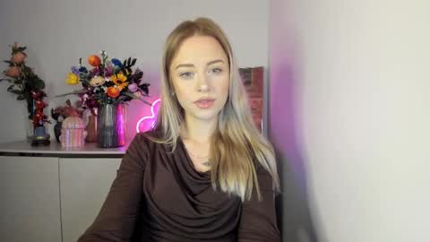 Snapshot of perfectxcindy chatting on 9, 10, 2025 Cindy online show from 9, 10, 2025