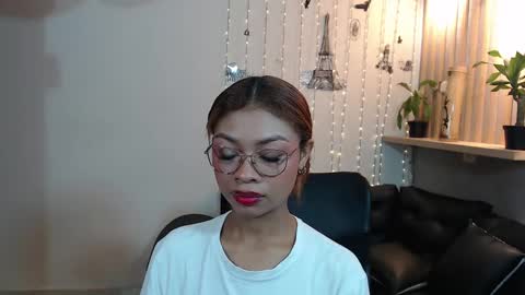 Snapshot of perla_st chatting on 24, 2, 2025 Perla online show from 24, 2, 2025