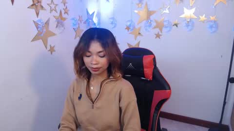 Snapshot of perla_st chatting on 10, 10, 2025 Perla online show from 10, 10, 2025