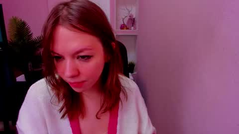 Snapshot of persinaky chatting on 19, 12, 2025 horror flying on the wings of the night.... online show from 19, 12, 2025