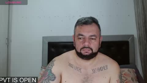 Snapshot of perverseveteranmanxxx chatting on 1, 2, 2026 Carlos online show from 1, 2, 2026