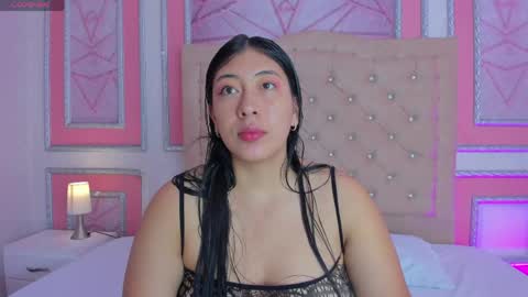 Snapshot of pervertedcurvy chatting on 7, 5, 2026 Lily online show from 7, 5, 2026