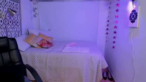 Rose online show from 10, 1, 2025