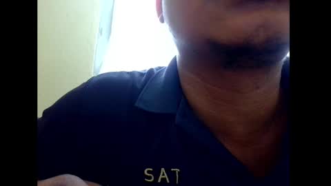 Snapshot of petardoxxxx chatting on 2, 12, 2024 Isaa online show from 2, 12, 2024