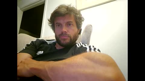 Snapshot of pete_le_meat chatting on 10, 6, 2026 pete_le_meat online show from 10, 6, 2026