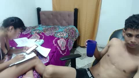 Snapshot of peter_hard_cock chatting on 1, 2, 2025 Peter and Shopia online show from 1, 2, 2025