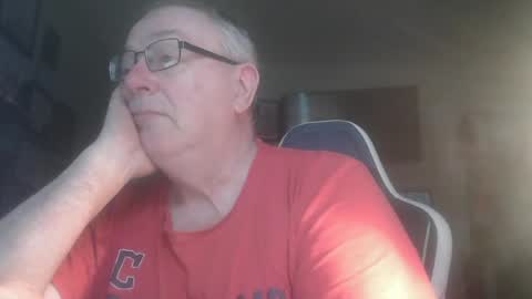 Snapshot of peterinohio57 chatting on 7, 7, 2026 peterinohio57 online show from 7, 7, 2026