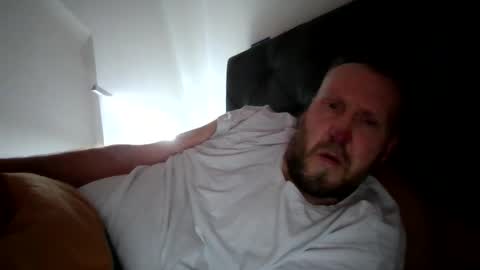 Snapshot of peterpeters443 chatting on 5, 2, 2026 jelle online show from 5, 2, 2026