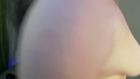 Peters Emily online show from 21, 12, 2024