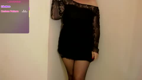 Peters Emily online show from 27, 11, 2025