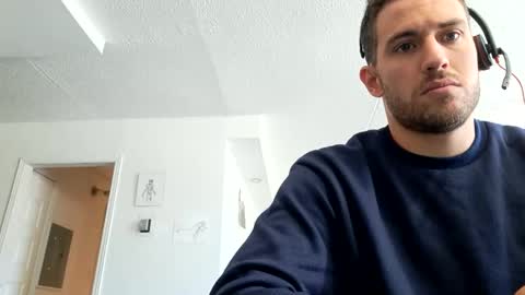 Snapshot of peterskinny24 chatting on 5, 2, 2025 ttps VF8L9ABFMref wl share online show from 5, 2, 2025