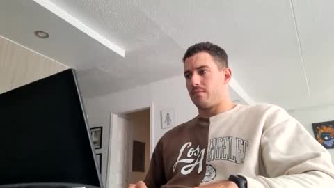 Snapshot of peterskinny24 chatting on 17, 2, 2025 ttps VF8L9ABFMref wl share online show from 17, 2, 2025