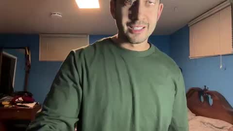 Snapshot of peteypete204 chatting on 3, 2, 2025 peteypete204 online show from 3, 2, 2025