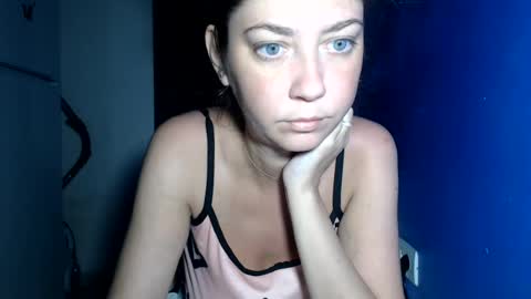 Snapshot of petite_danielle chatting on 30, 7, 2026 petite_danielle online show from 30, 7, 2026