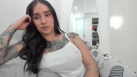 PetiteAlejaTs online show from 20, 10, 2025