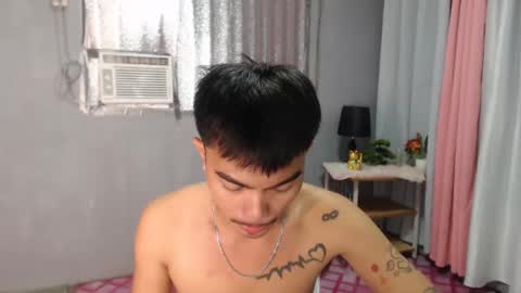 Snapshot of petiteasianx chatting on 27, 1, 2025 Vrin online show from 27, 1, 2025