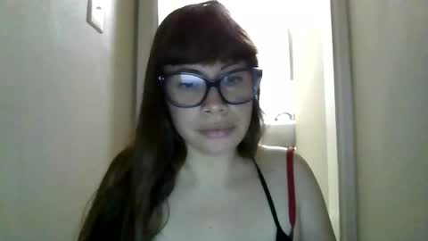 Snapshot of petitedoll30 chatting on 17, 5, 2026 Petitedoll30 online show from 17, 5, 2026
