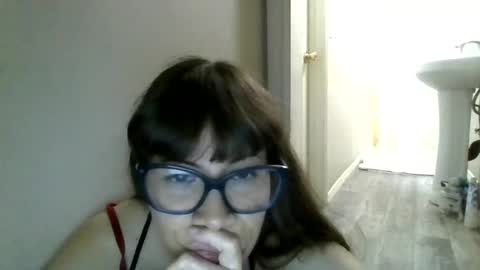 Snapshot of petitedoll30 chatting on 7, 7, 2026 Petitedoll30 online show from 7, 7, 2026