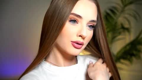 Petitegonwiild online show from 20, 11, 2025