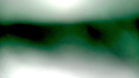 Snapshot of petiteivoryqueen chatting on 17, 10, 2025 danna online show from 17, 10, 2025