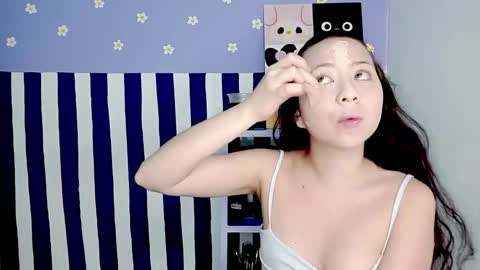 danna online show from 13, 4, 2026