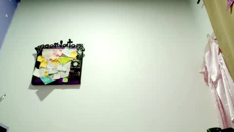 Snapshot of petiteivoryqueen chatting on 7, 8, 2026 danna online show from 7, 8, 2026
