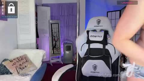 Jules online show from 27, 9, 2025