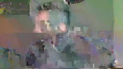 petitenebreux13400 online show from 23, 1, 2025