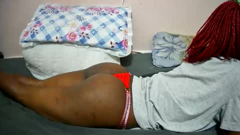 petitetasha online show from 9, 9, 2025