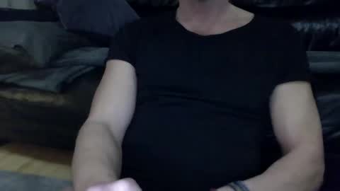 Snapshot of petros0076 chatting on 8, 12, 2024 Petro online show from 8, 12, 2024