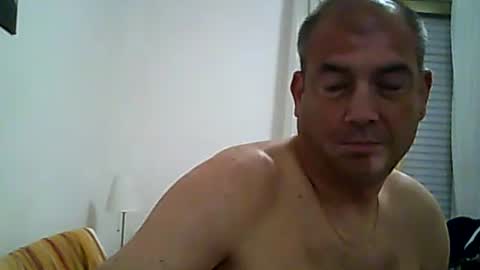 Snapshot of pets76 chatting on 17, 4, 2026 pets76 online show from 17, 4, 2026