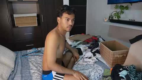 Snapshot of pettercat chatting on 4, 11, 2025 Pettercat online show from 4, 11, 2025